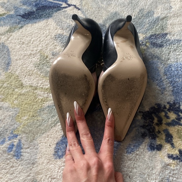 Rare Valentino RockStud - Picture 7 of 16
